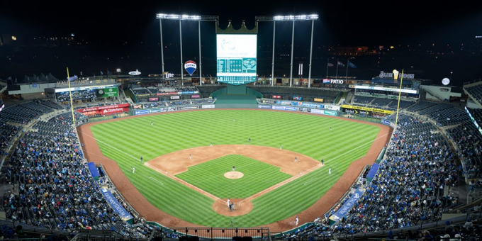 Kansas City Royals vs. Oakland Athletics at Kauffman Stadium